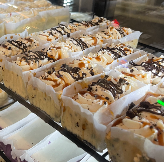 Salted Caramel Oreo Cheesecake